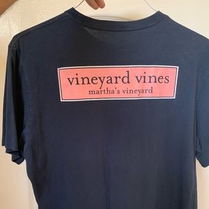 Vineyard Vines T-shirt